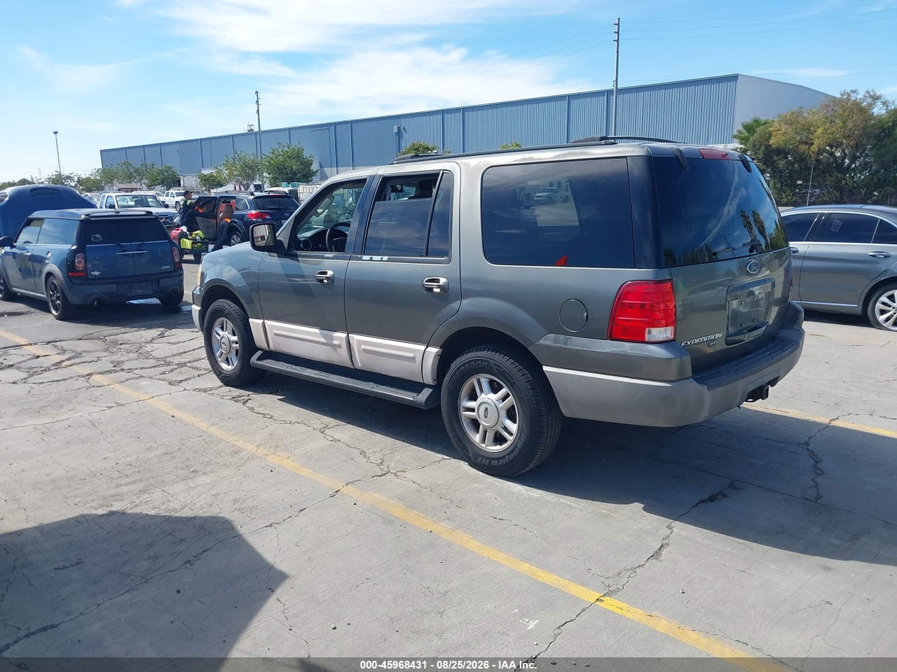 2003 FORD EXPEDITION XLT · 3/11