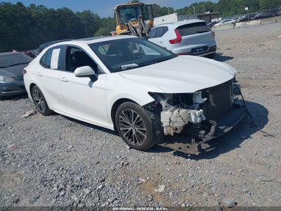 4T1B11HK6JU****** · 2018 TOYOTA CAMRY SE