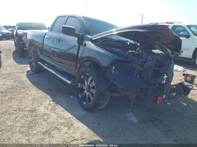 1C6RR6GG4HS****** · 2017 RAM 1500 SLT  4X2 6'4 BOX