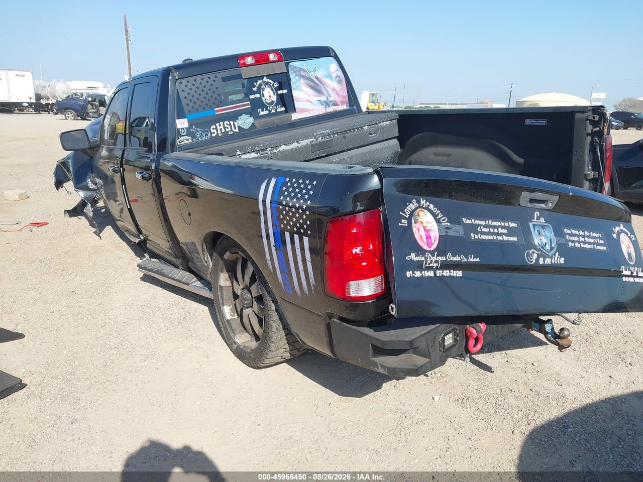 2017 RAM 1500 SLT  4X2 6'4 BOX · 3/10