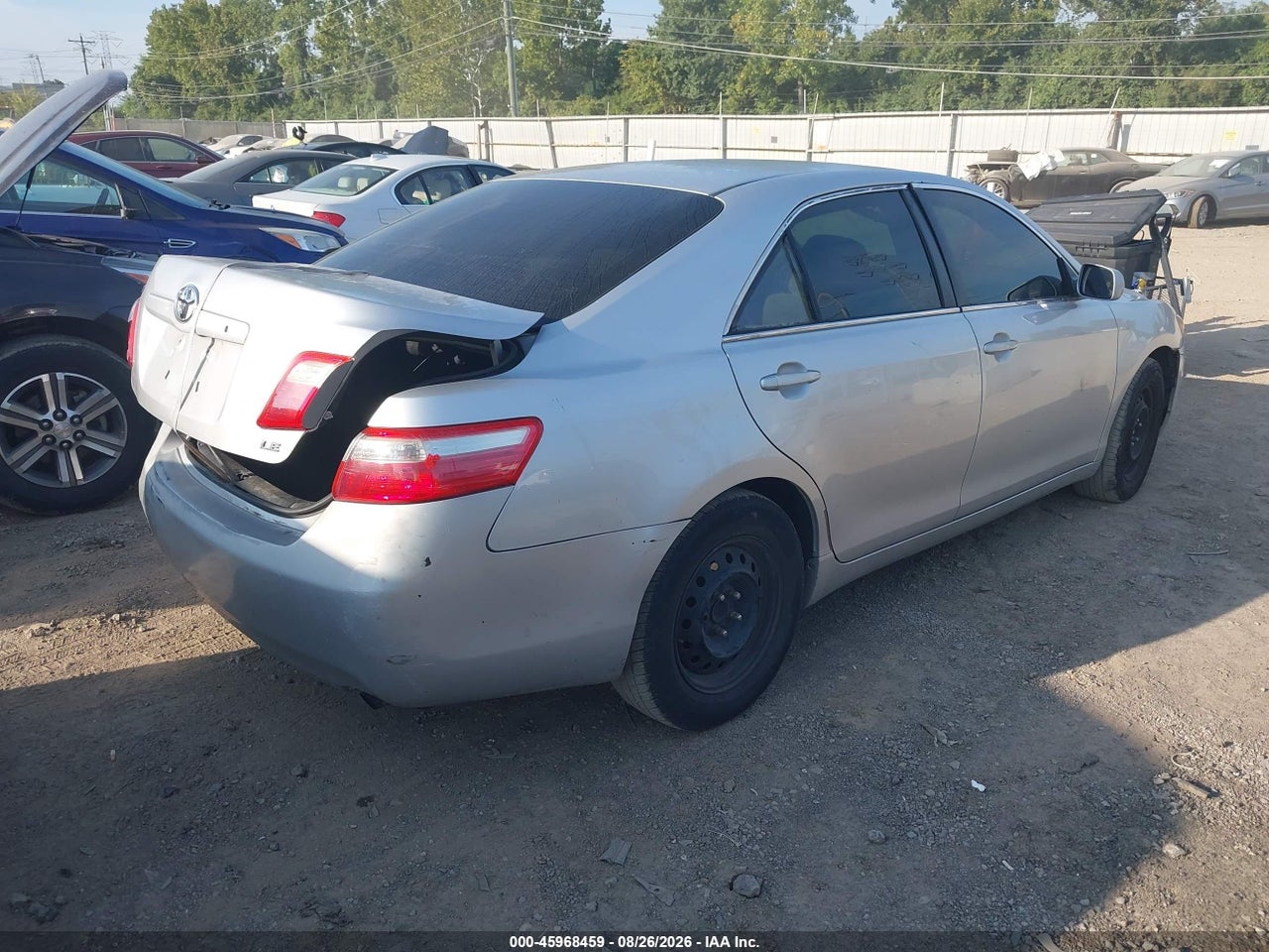2009 TOYOTA CAMRY LE · 4/11
