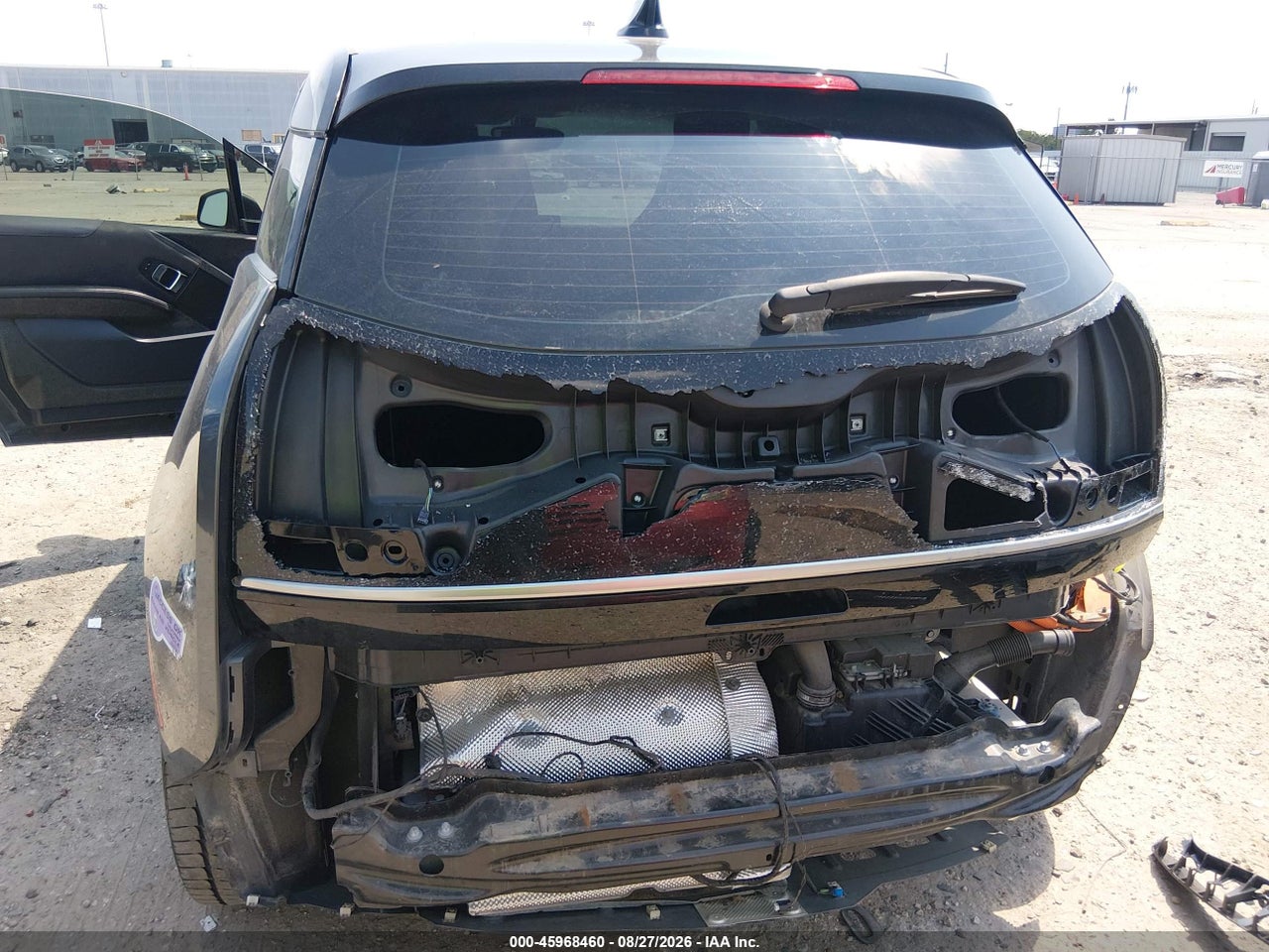 2018 BMW I3 94AH W/RANGE EXTENDER · 6/11