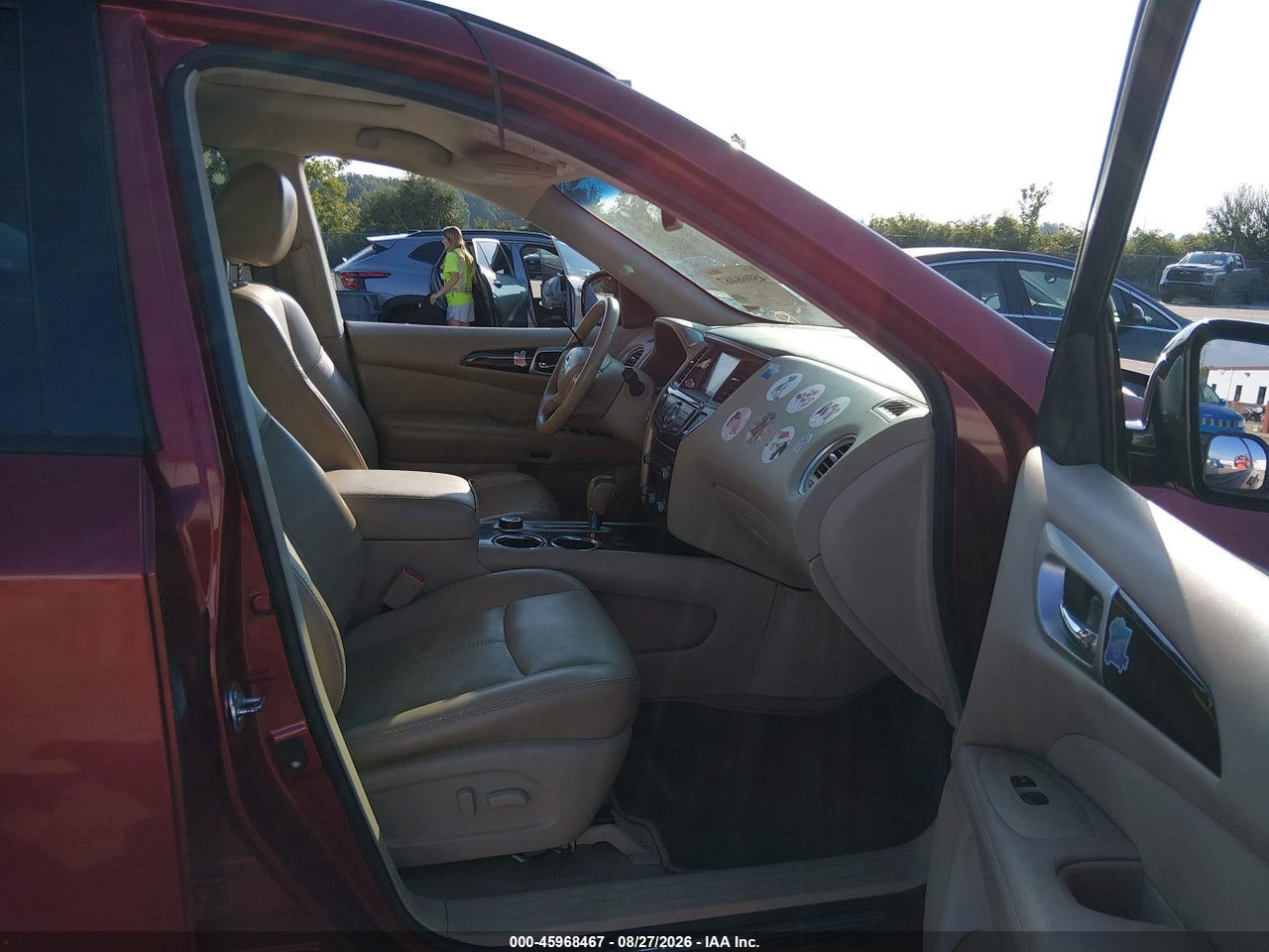 2014 NISSAN PATHFINDER SL · 5/11