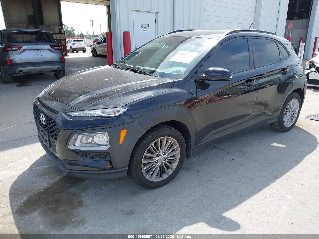 2021 HYUNDAI KONA SEL · 2/11