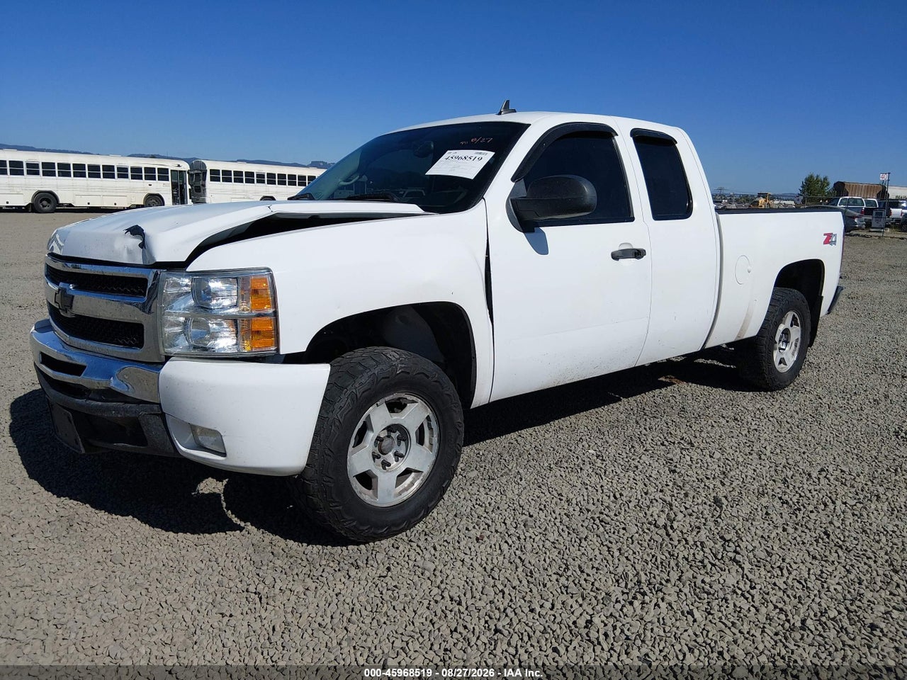 2009 CHEVROLET SILVERADO 1500 LT · 2/11