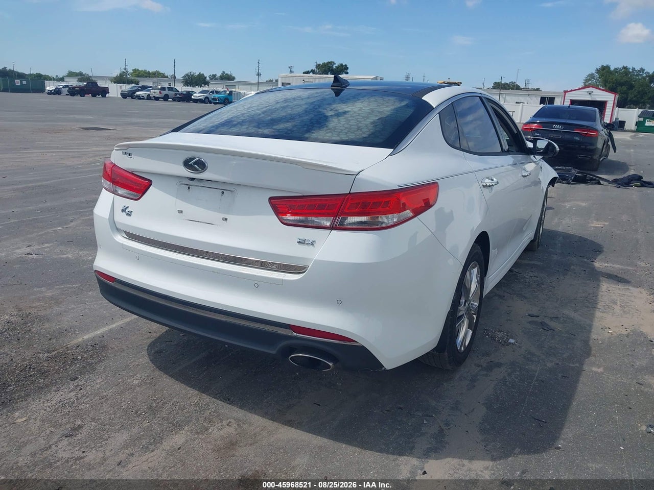 2017 KIA OPTIMA EX · 4/11