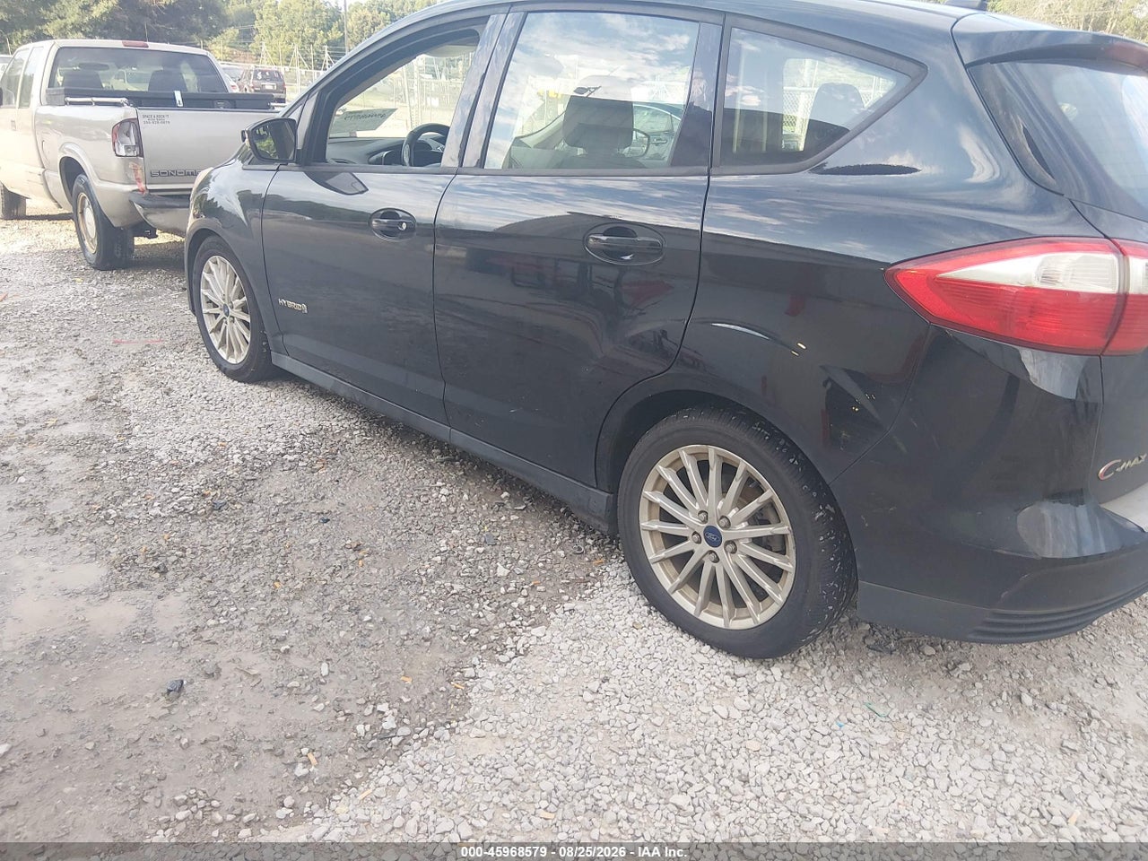 2016 FORD C-MAX HYBRID SE · 6/11