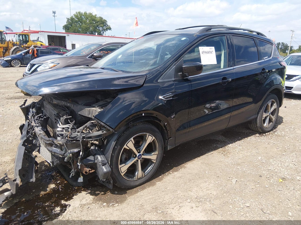 2017 FORD ESCAPE SE · 2/11