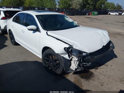 1VWBV7A33FC****** · 2015 VOLKSWAGEN PASSAT 2.0L TDI SE