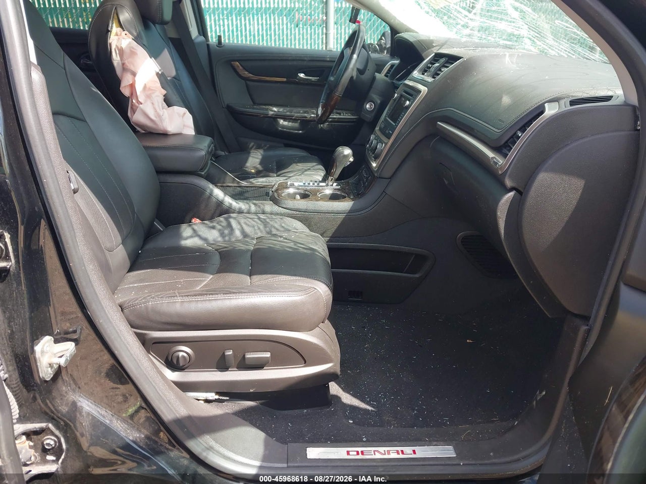 2016 GMC ACADIA DENALI · 5/10