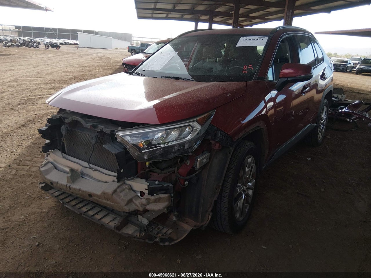 2020 TOYOTA RAV4 XLE PREMIUM · 2/11