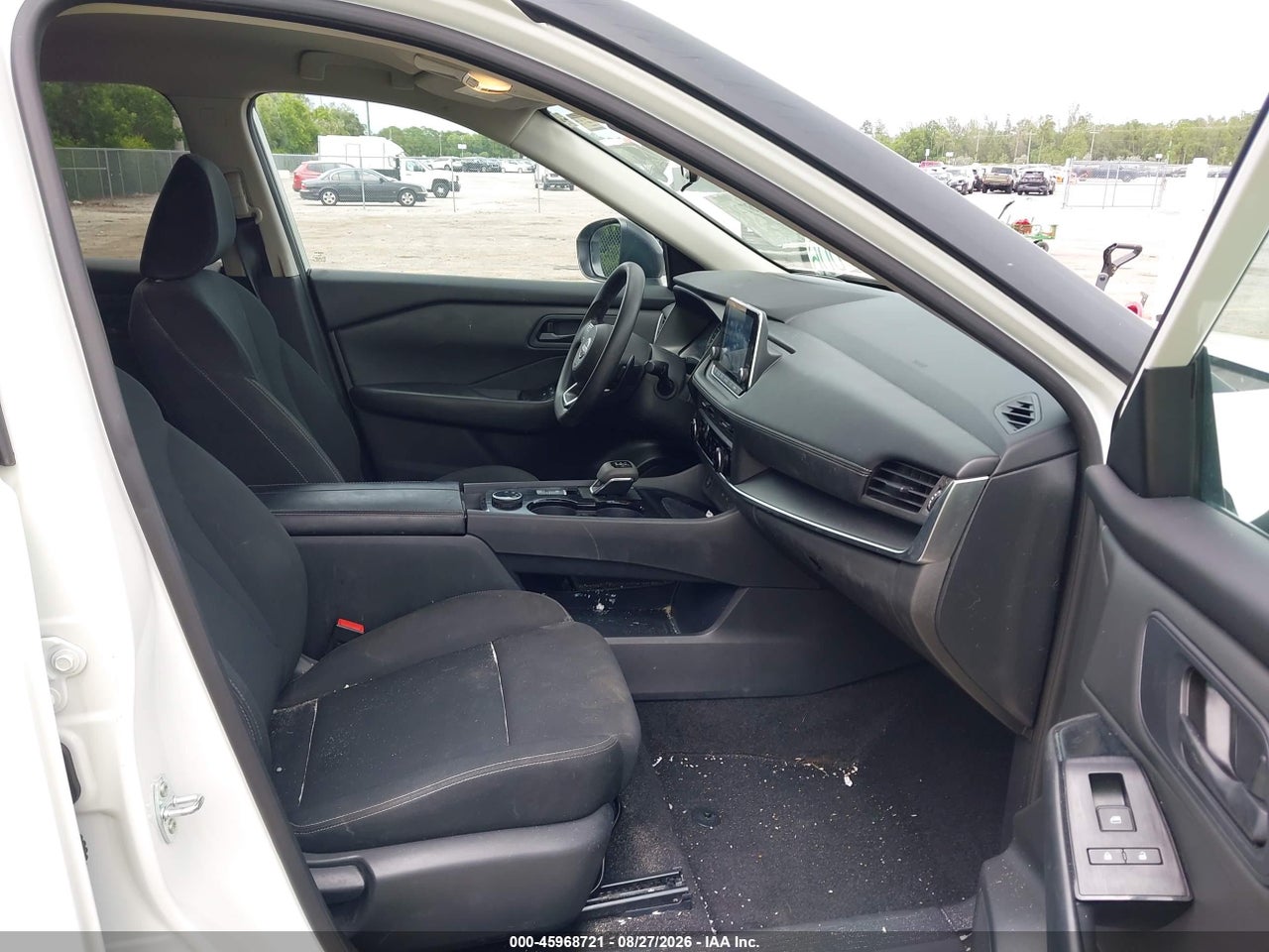 2024 NISSAN ROGUE S INTELLIGENT AWD · 5/11