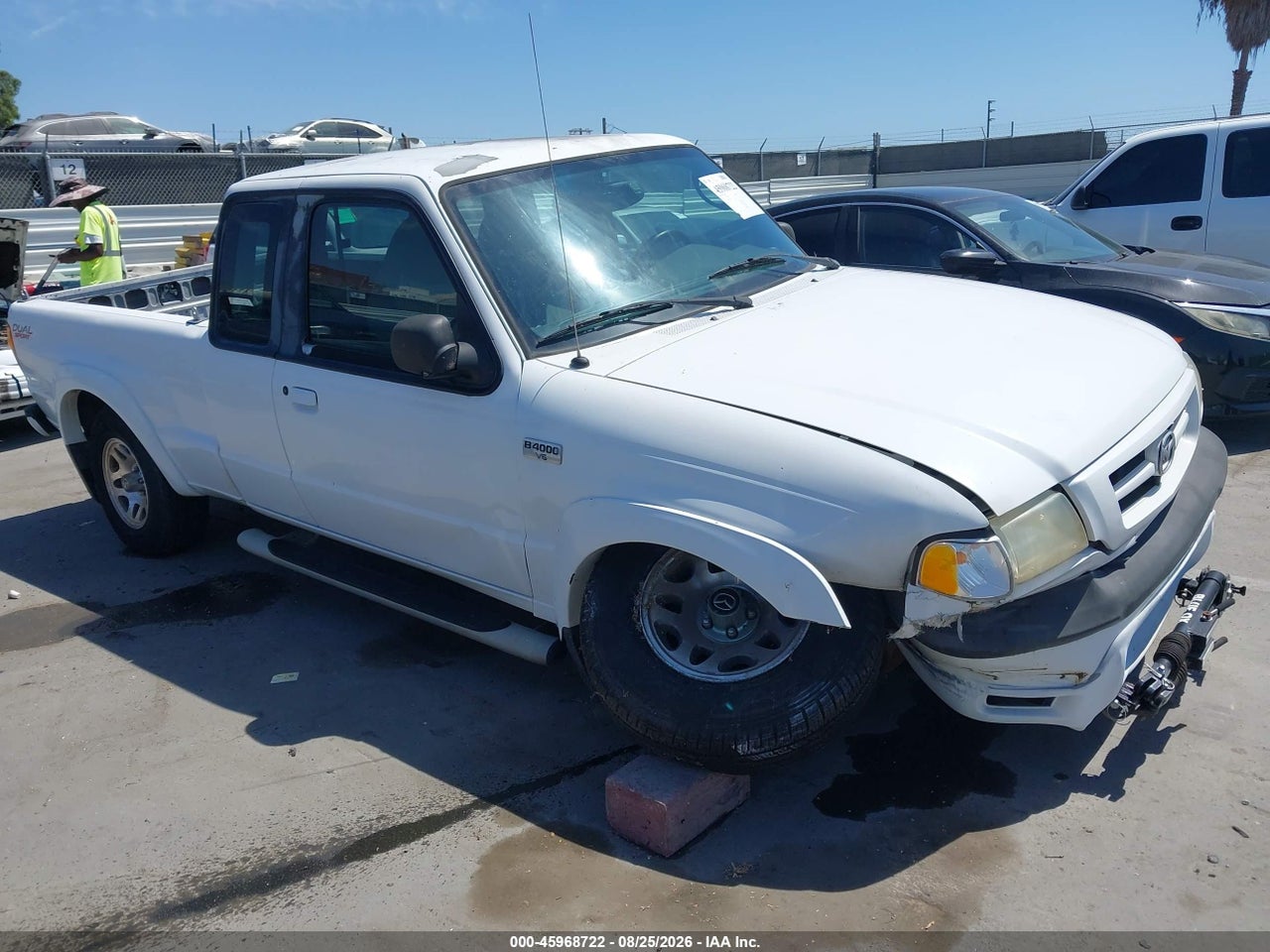 4F4YR46E63T****** · 2003 MAZDA B4000 DS