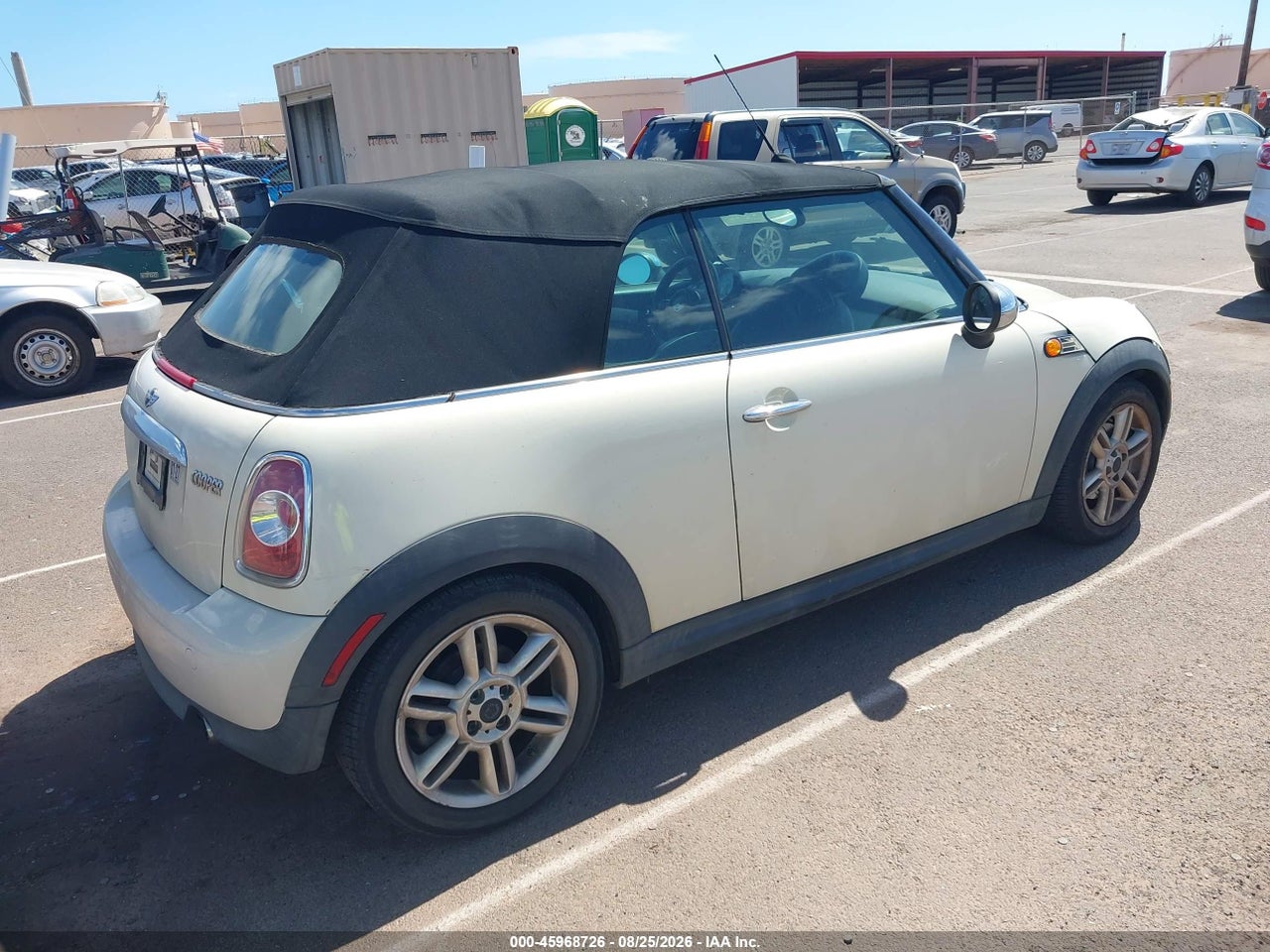 2011 MINI COOPER · 4/11