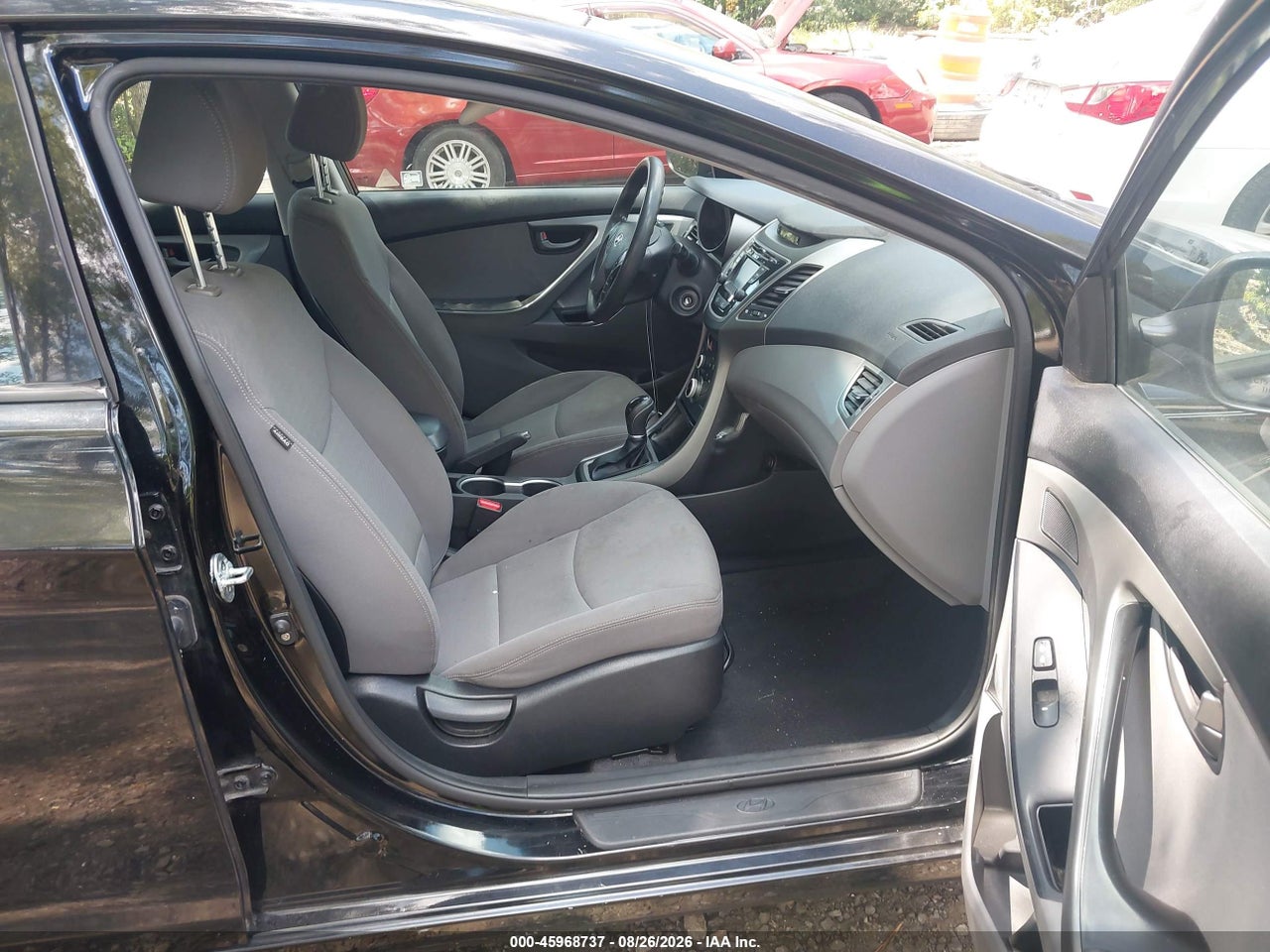 2015 HYUNDAI ELANTRA SE · 5/11