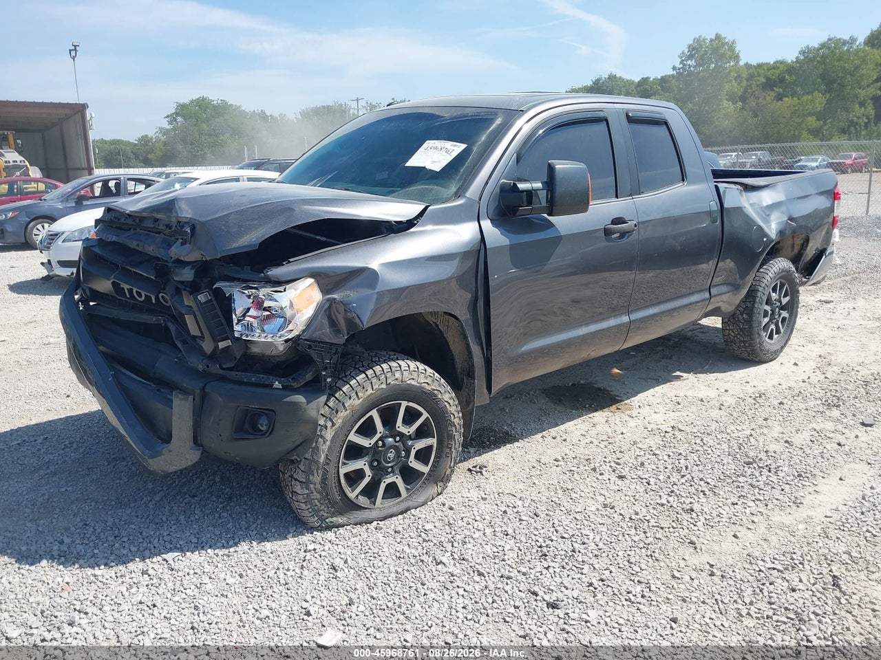 2015 TOYOTA TUNDRA SR5 5.7L V8 · 2/11