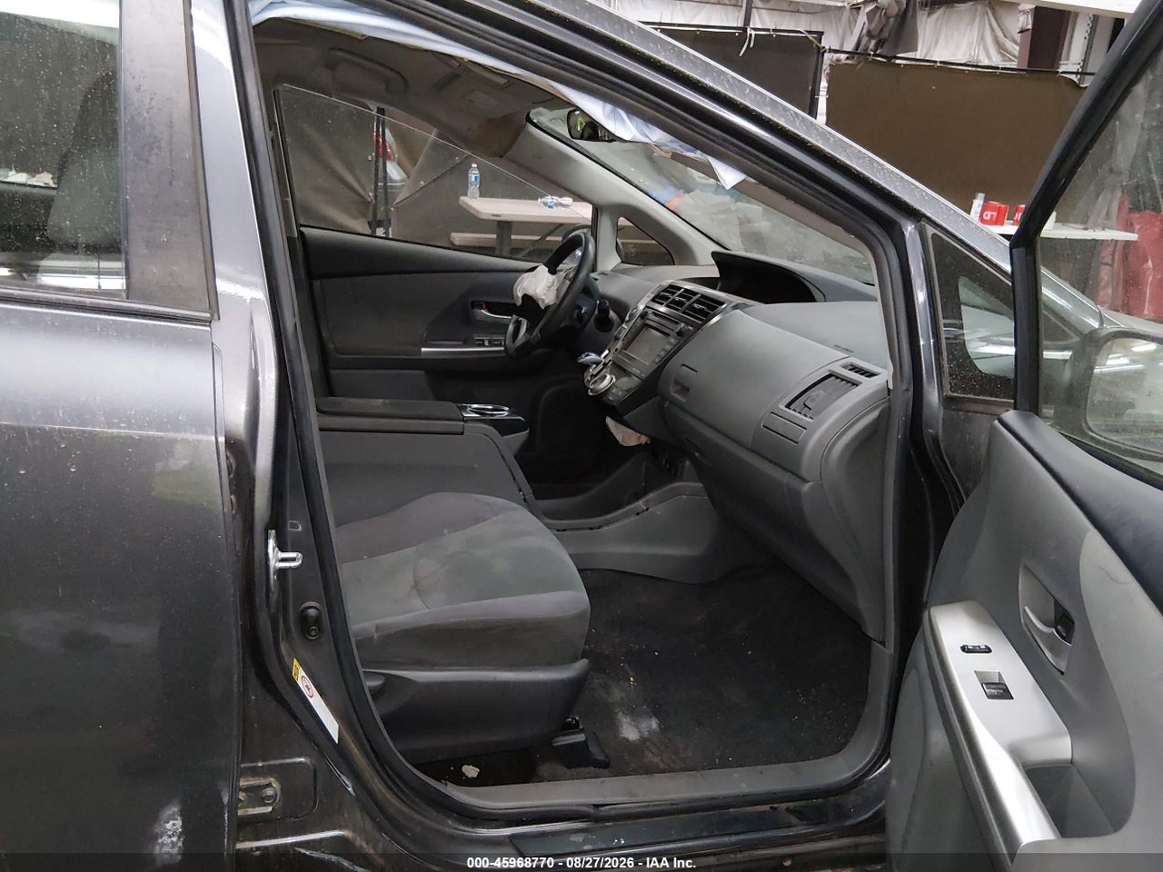 2012 TOYOTA PRIUS V THREE · 5/10