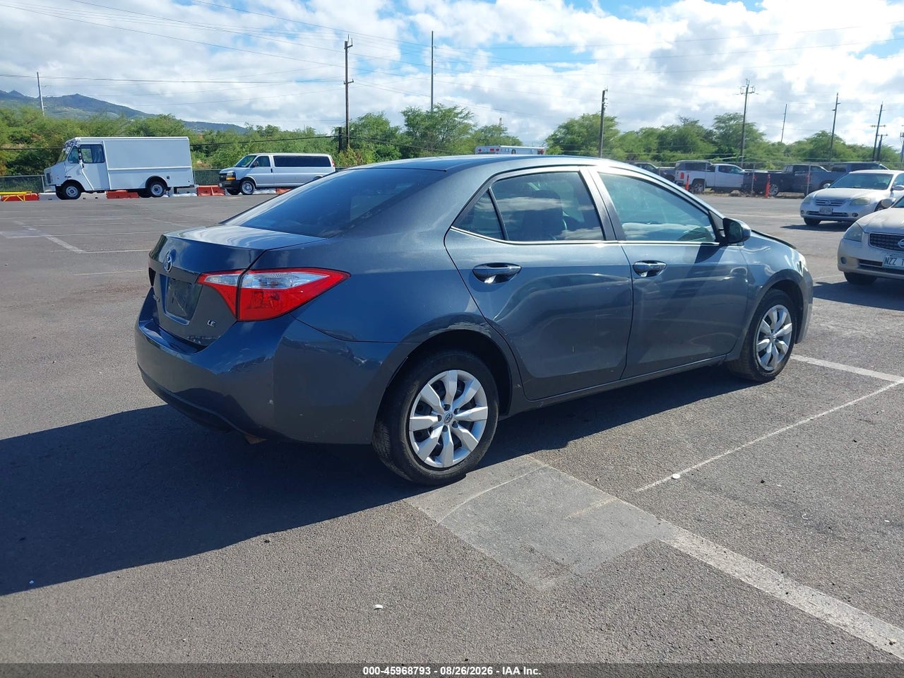 2014 TOYOTA COROLLA LE/LE PLUS/LE PREMIUM · 4/10