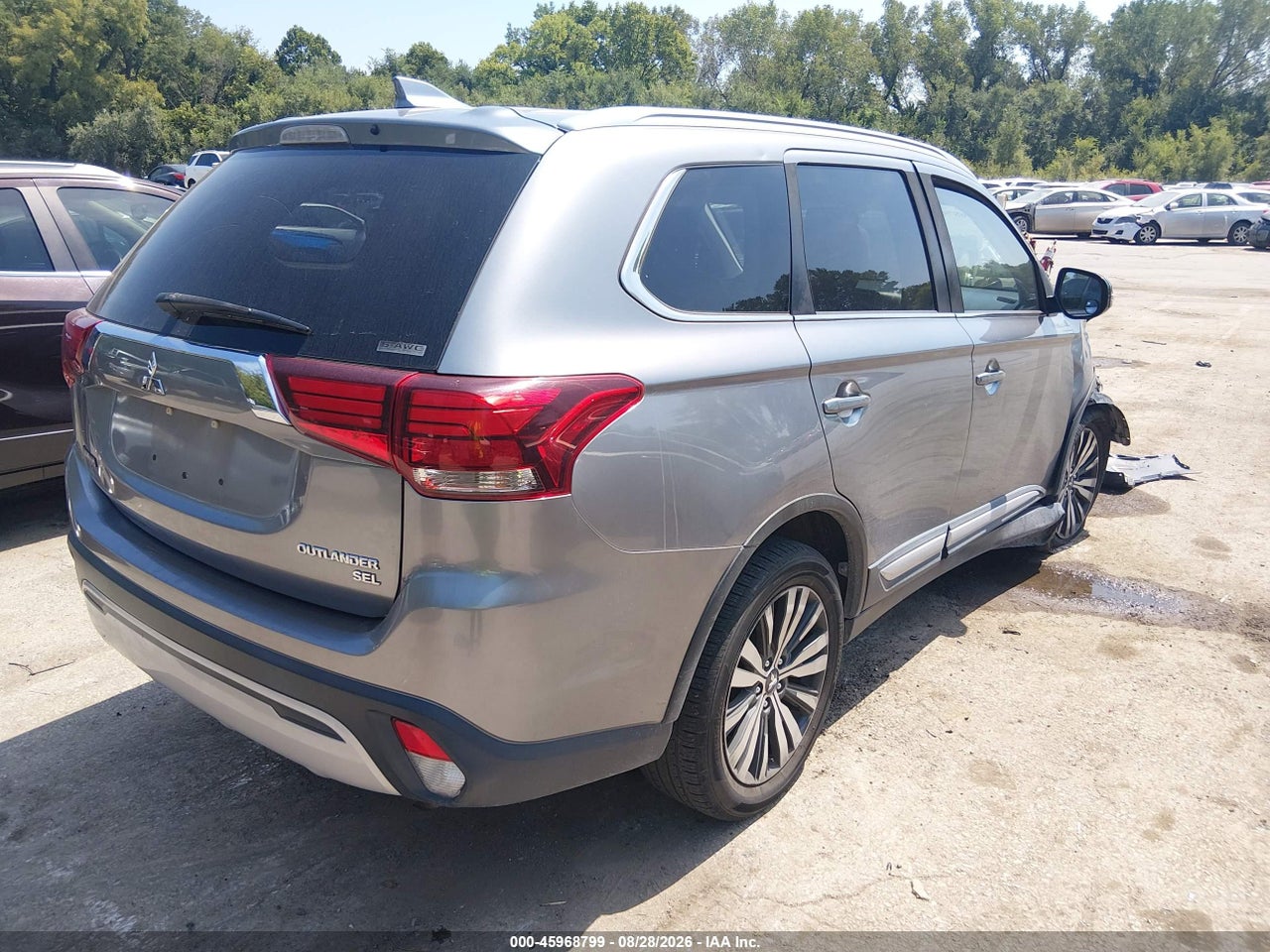 2019 MITSUBISHI OUTLANDER SEL · 4/11