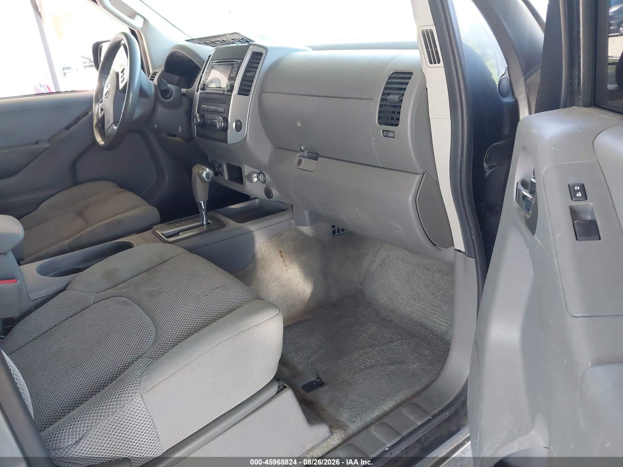 2016 NISSAN FRONTIER SV · 5/11