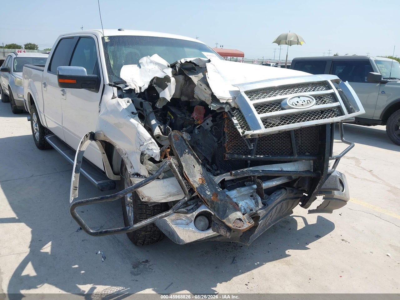 2012 FORD F-150 LARIAT · 6/11
