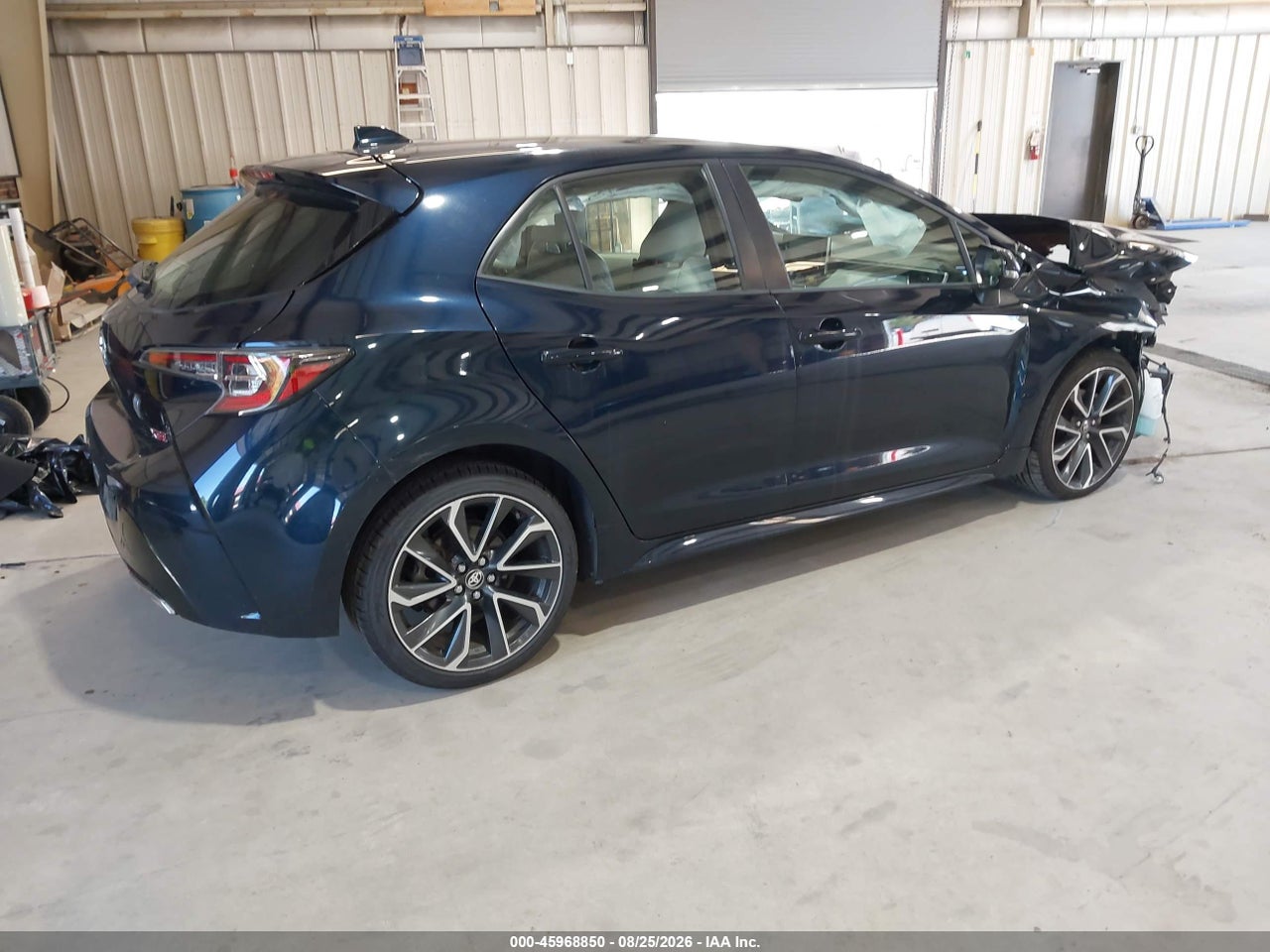 2020 TOYOTA COROLLA XSE · 4/11