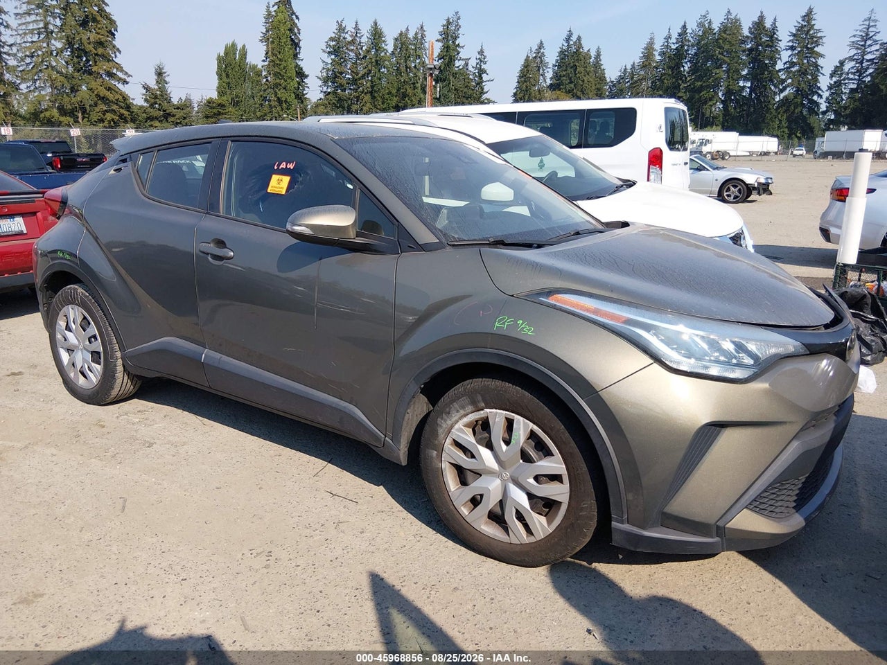 2021 TOYOTA C-HR LE