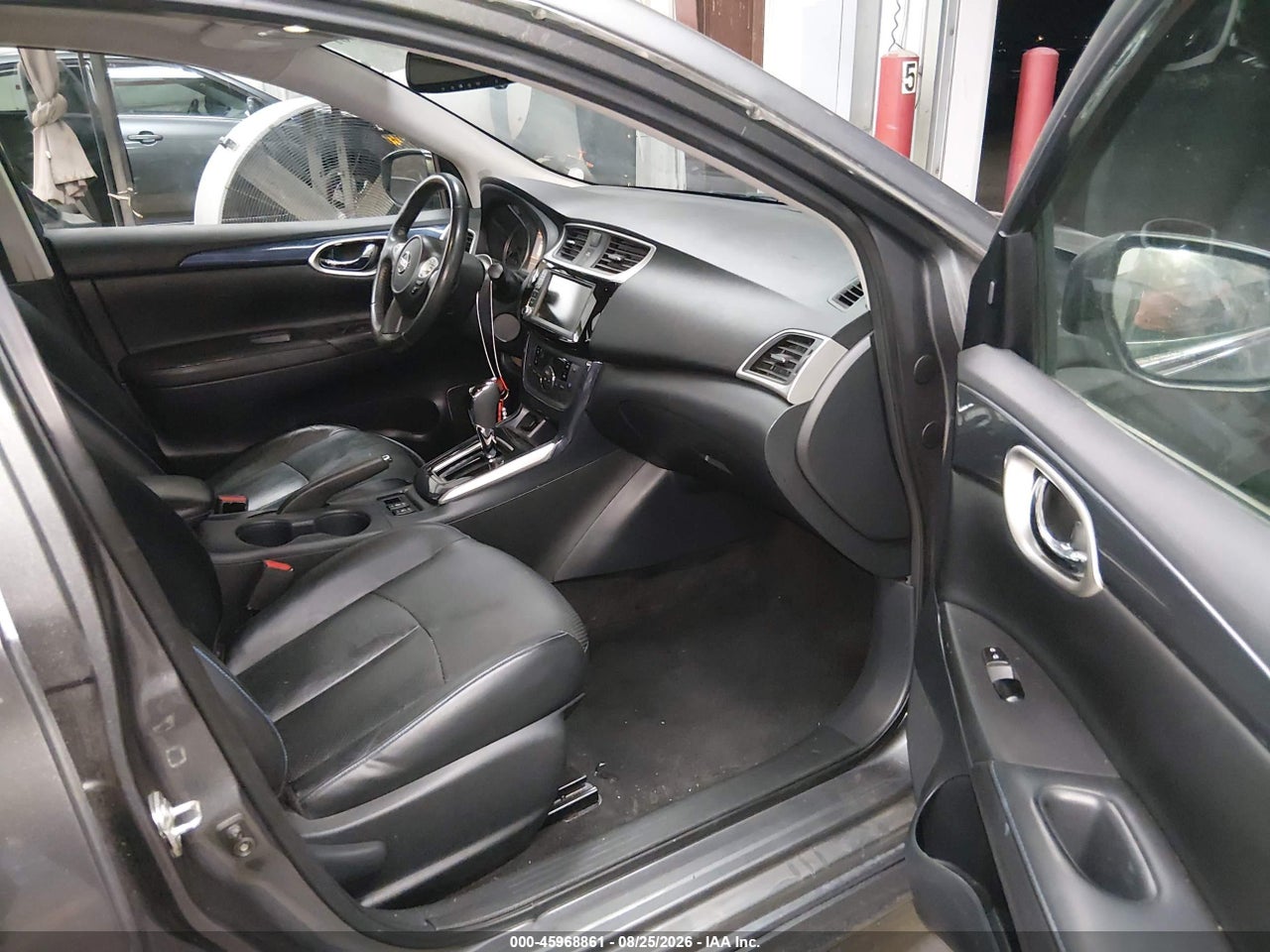 2019 NISSAN SENTRA SR · 5/11