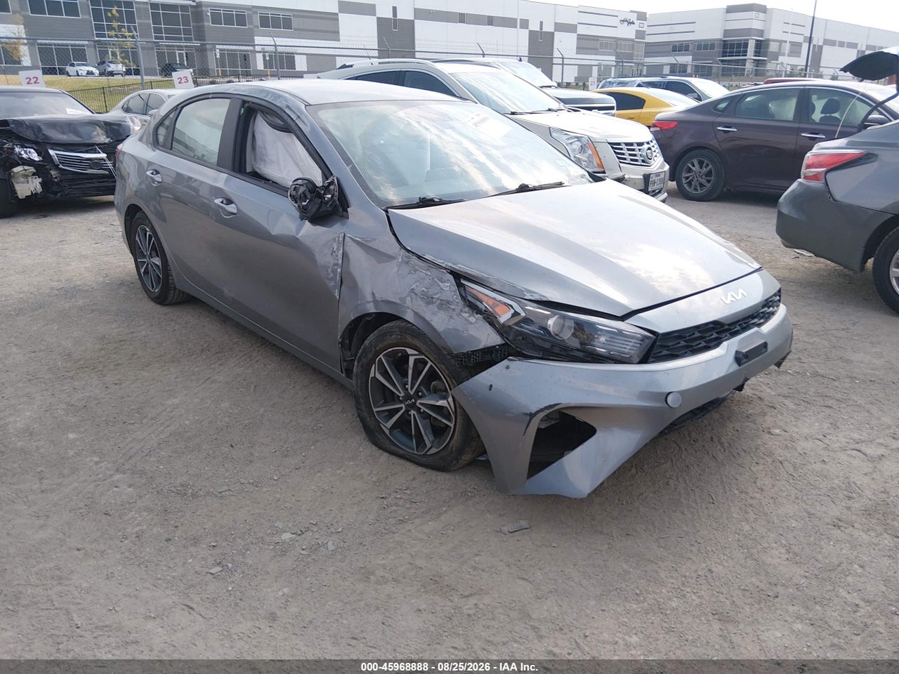 3KPF24AD2NE****** · 2022 KIA FORTE LXS