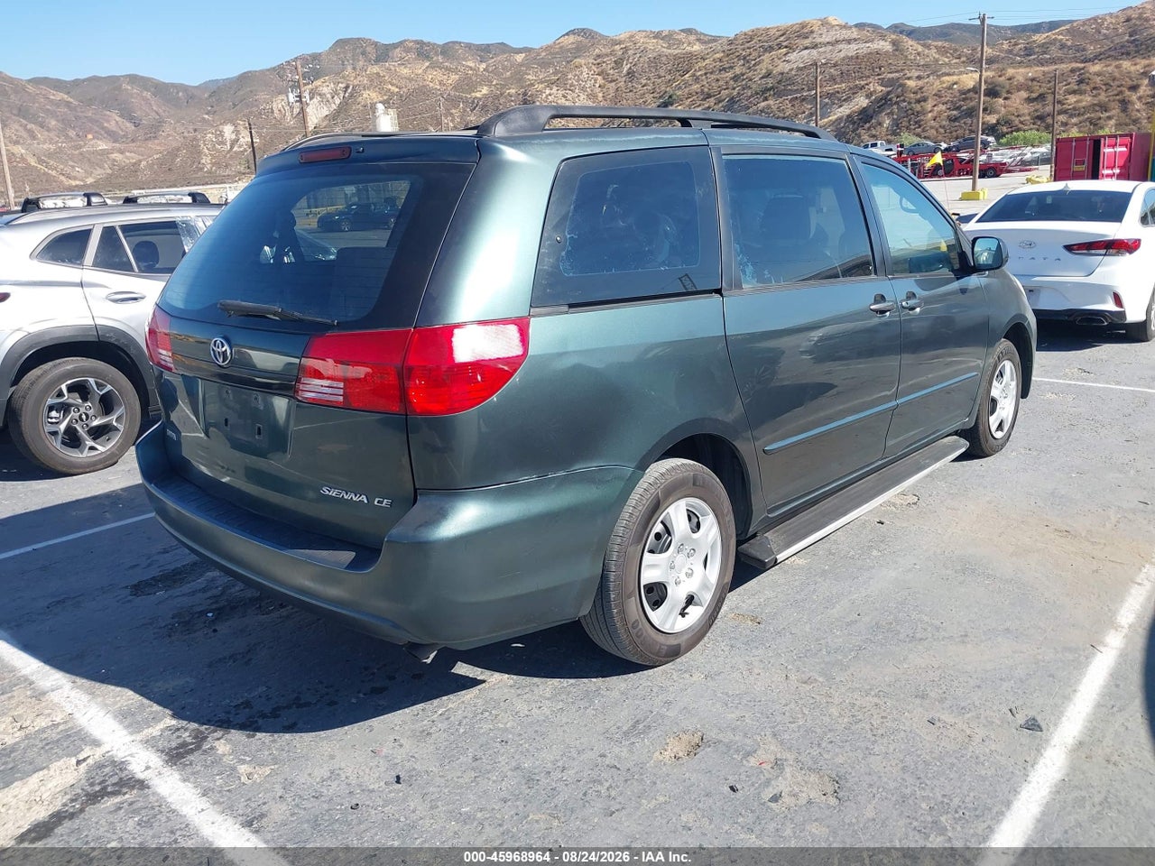 2004 TOYOTA SIENNA CE · 4/11