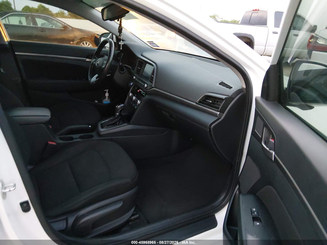 2020 HYUNDAI ELANTRA VALUE EDITION · 5/10
