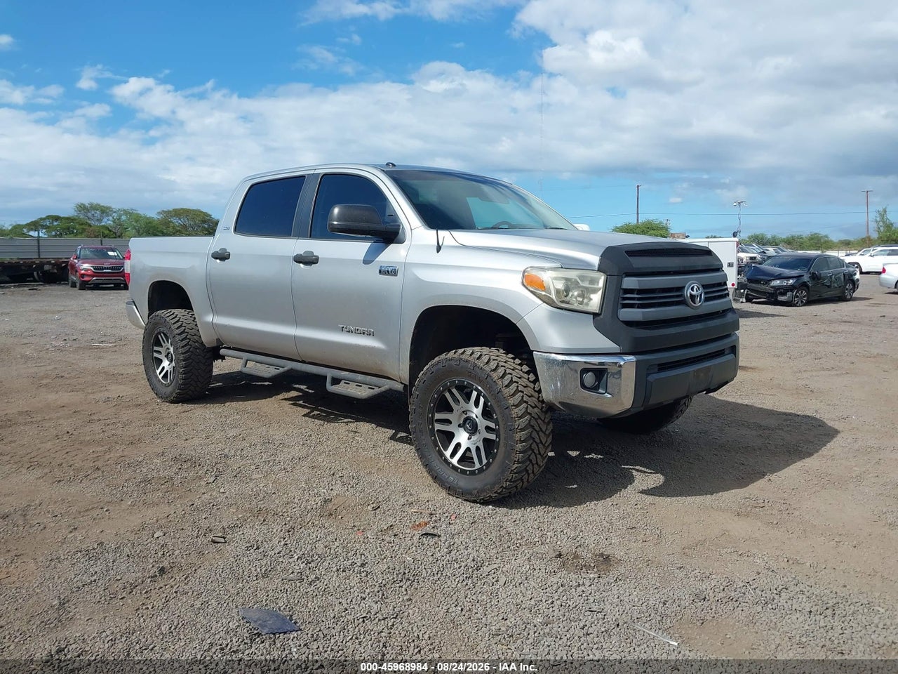 5TFEY5F17EX****** · 2014 TOYOTA TUNDRA SR5 5.7L V8