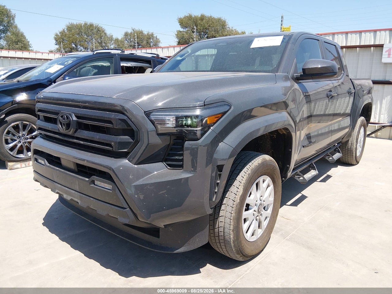 2025 TOYOTA TACOMA SR5 · 2/11