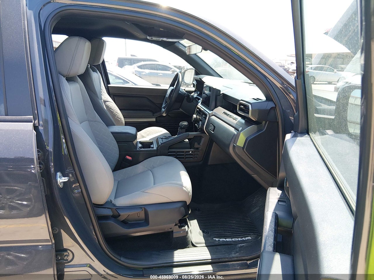 2025 TOYOTA TACOMA SR5 · 5/11