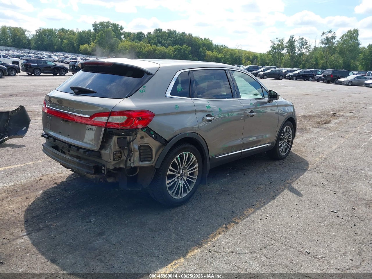 2016 LINCOLN MKX RESERVE · 4/11