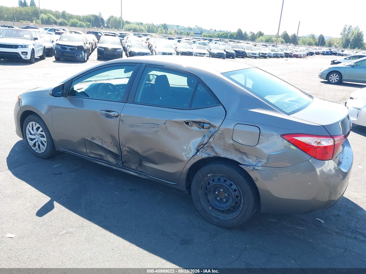 2018 TOYOTA COROLLA LE · 3/11