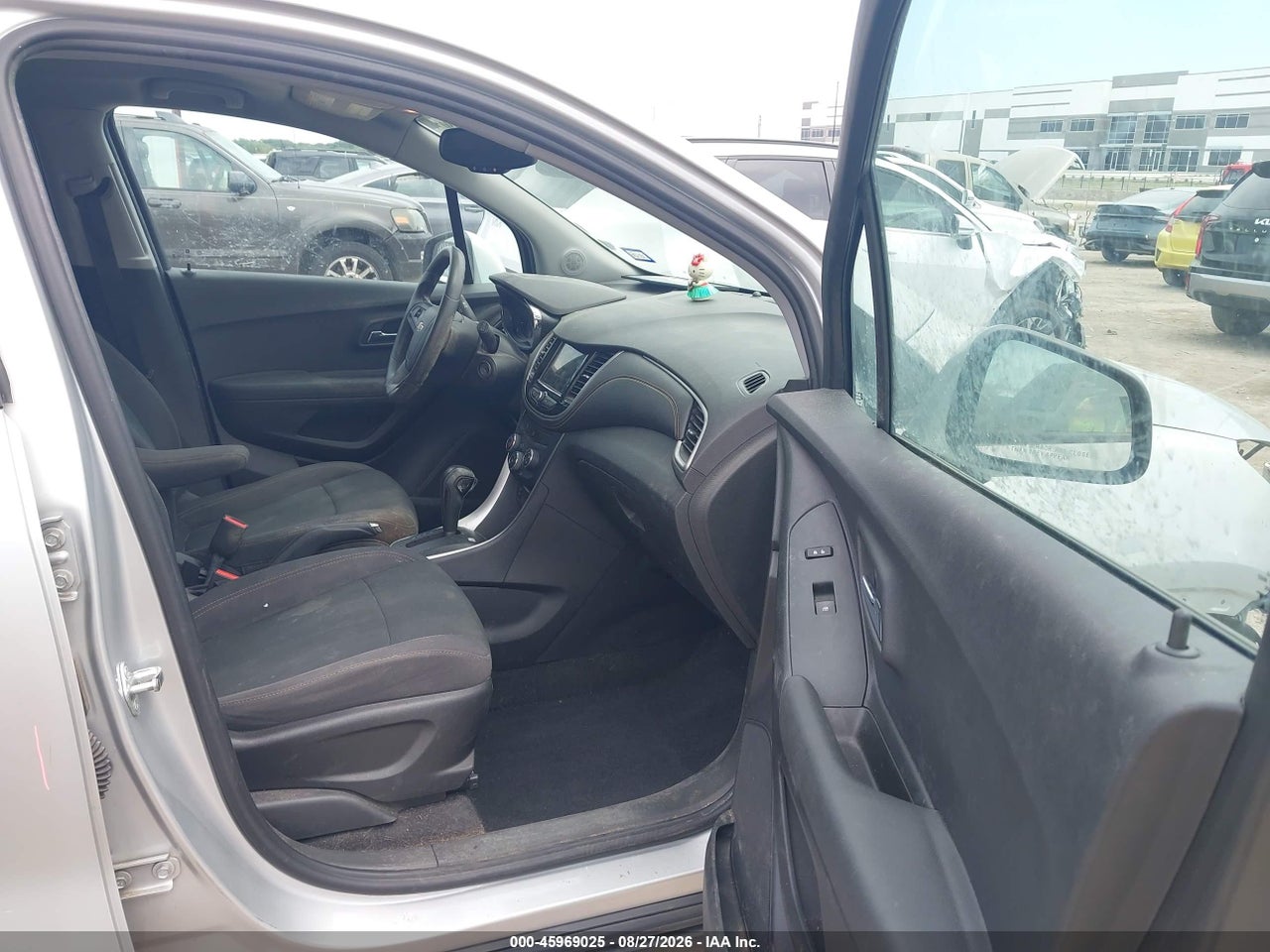 2019 CHEVROLET TRAX LS · 5/10