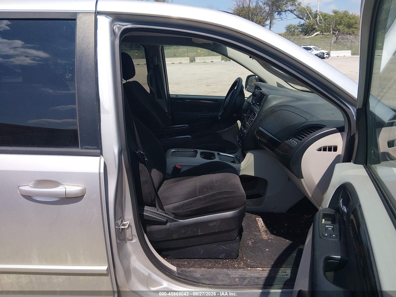 2012 DODGE GRAND CARAVAN SXT · 5/11