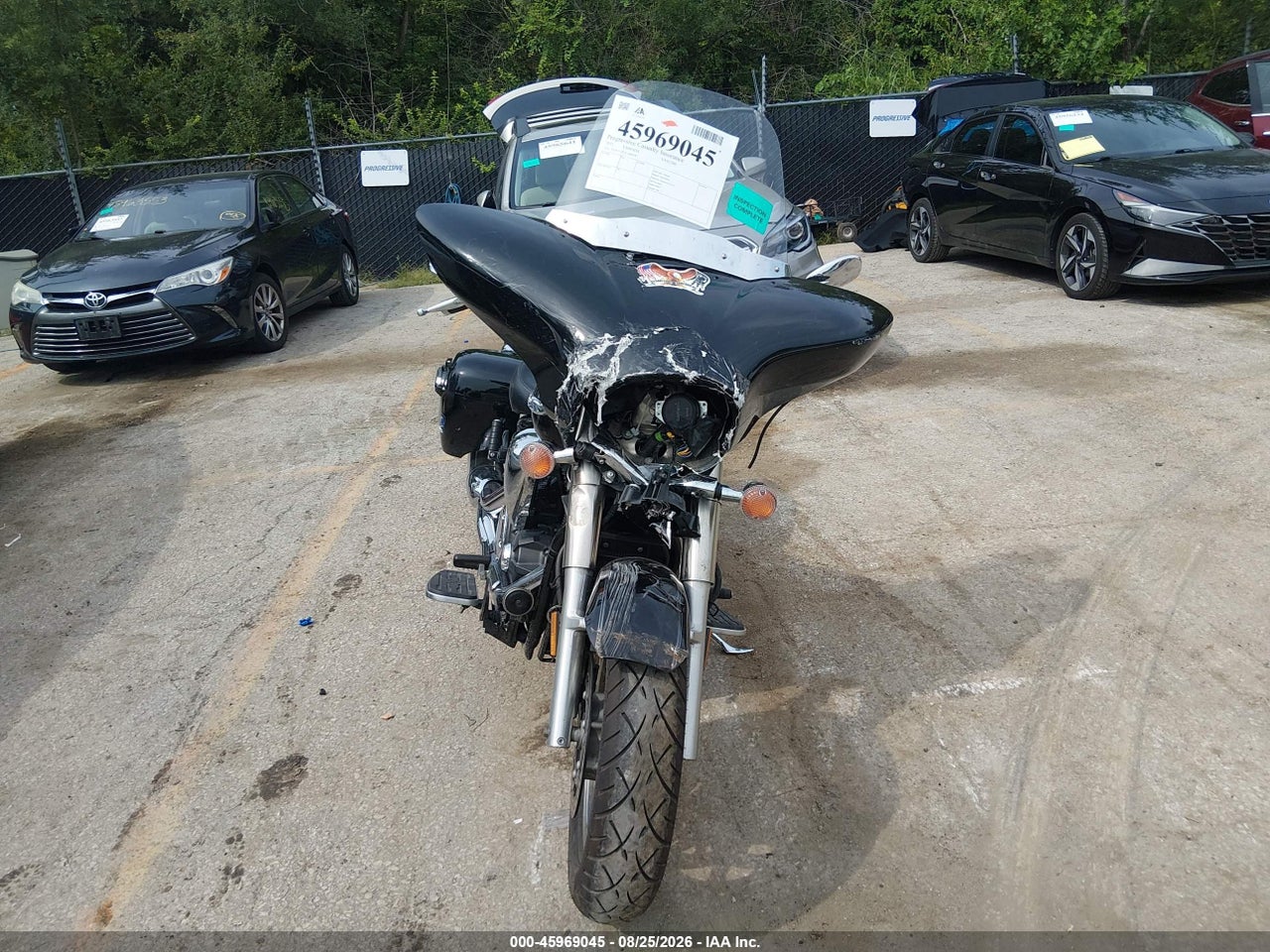 2015 YAMAHA XVS1300 CT/CTB · 5/10