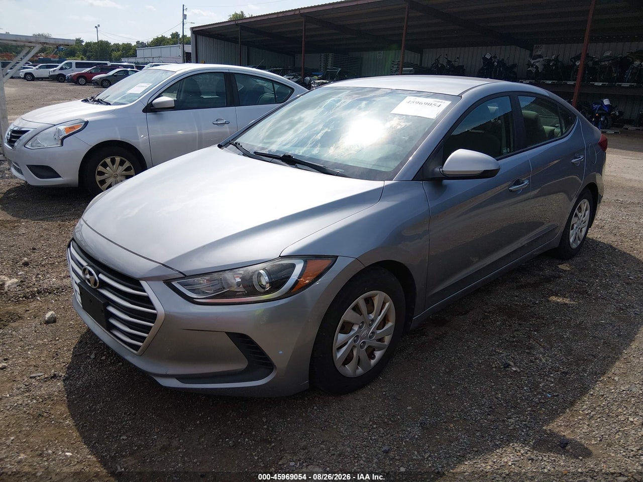 2017 HYUNDAI ELANTRA SE · 2/11