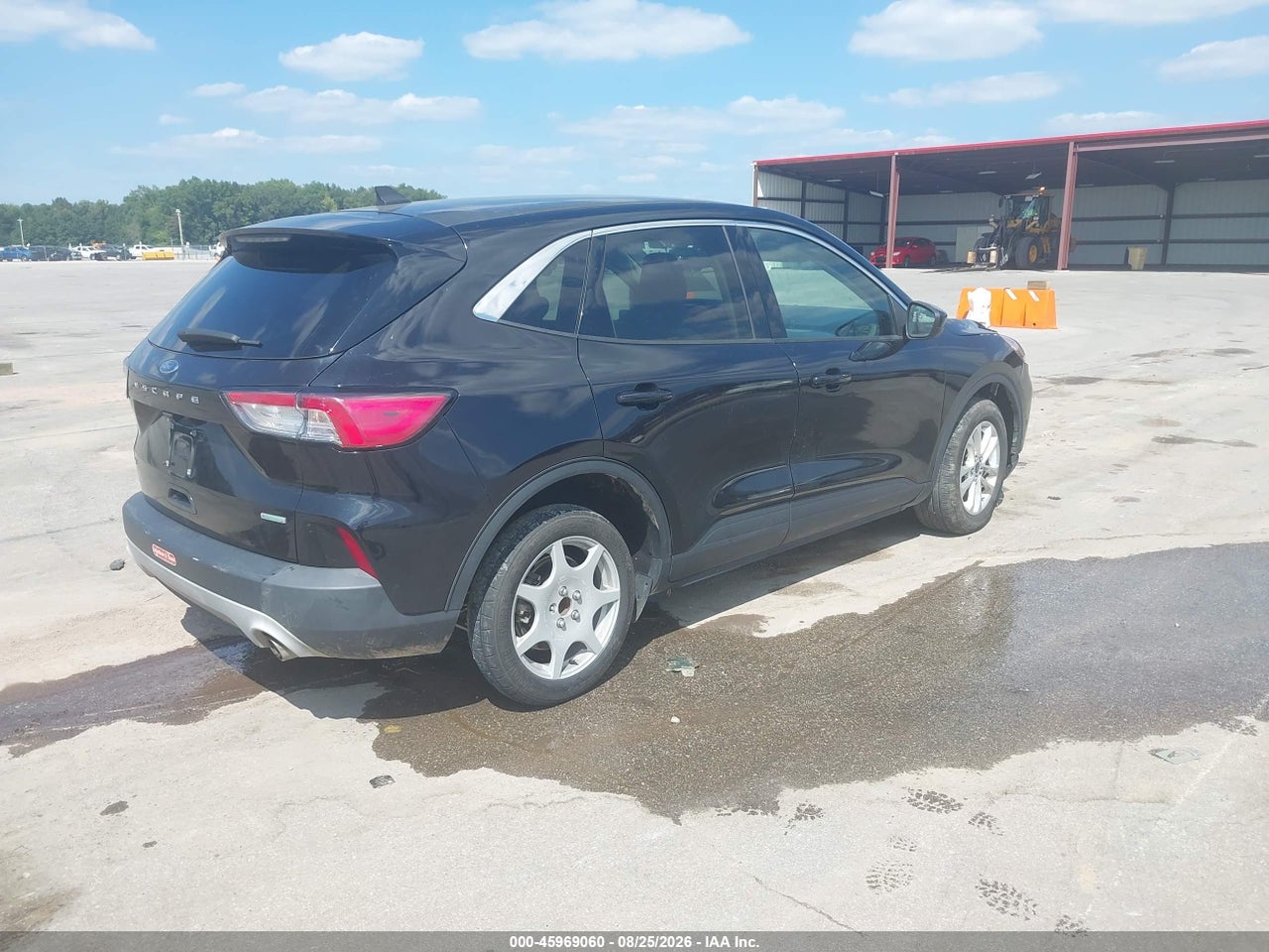 2020 FORD ESCAPE SE · 4/11