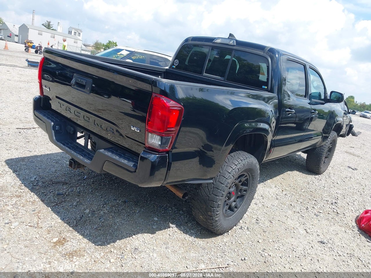 2019 TOYOTA TACOMA SR V6 · 4/11
