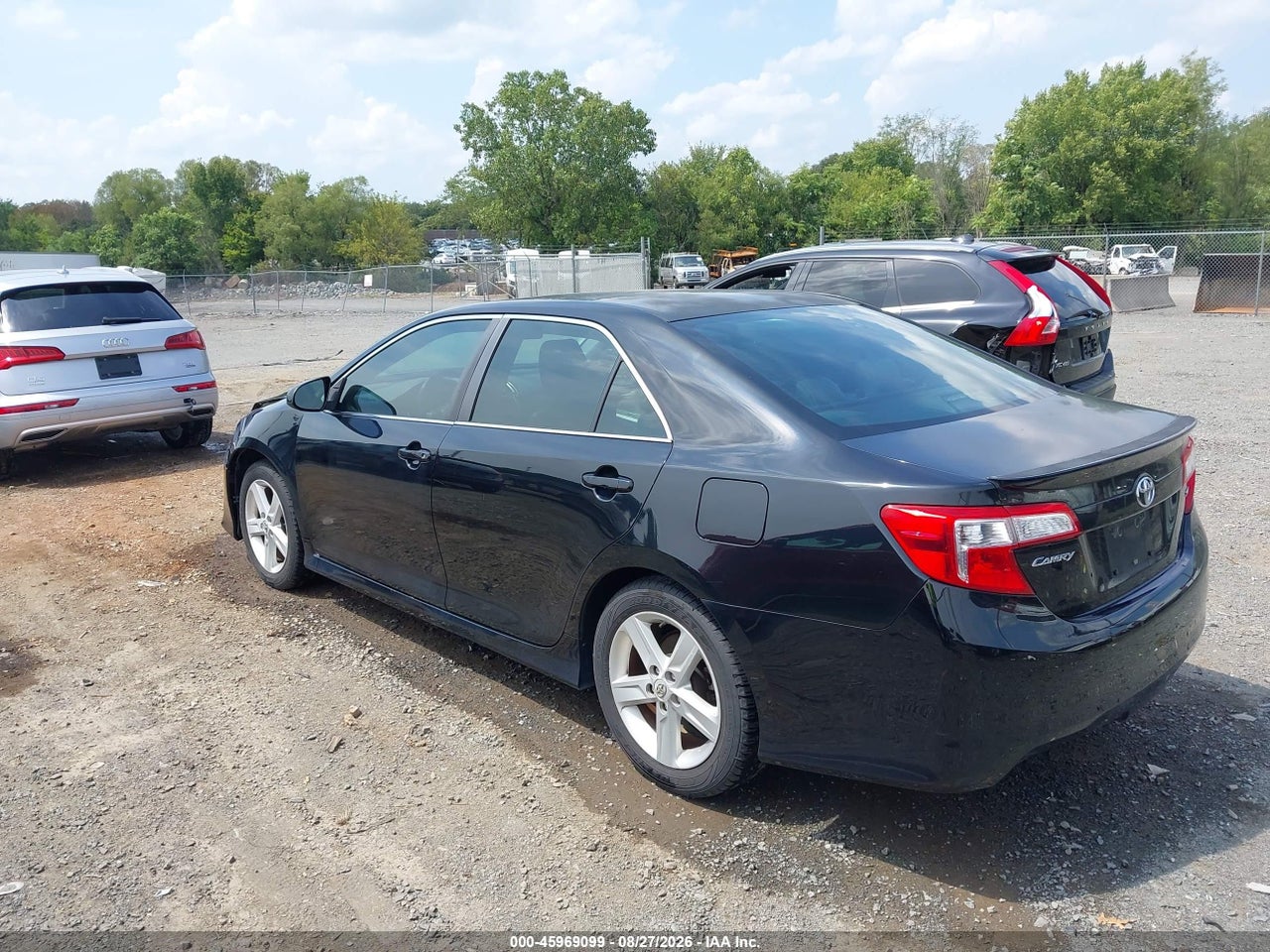 2013 TOYOTA CAMRY SE · 3/11