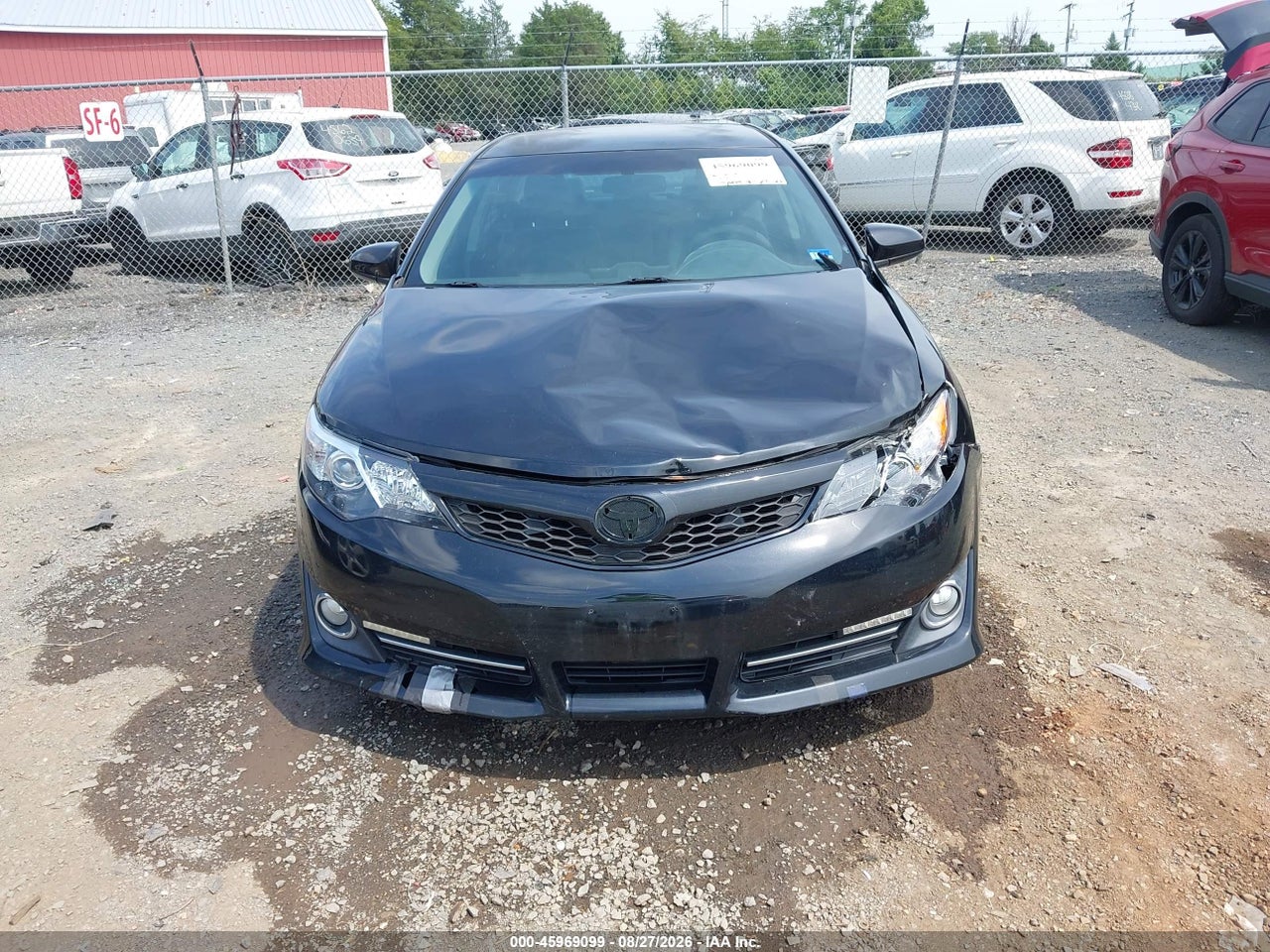 2013 TOYOTA CAMRY SE · 6/11