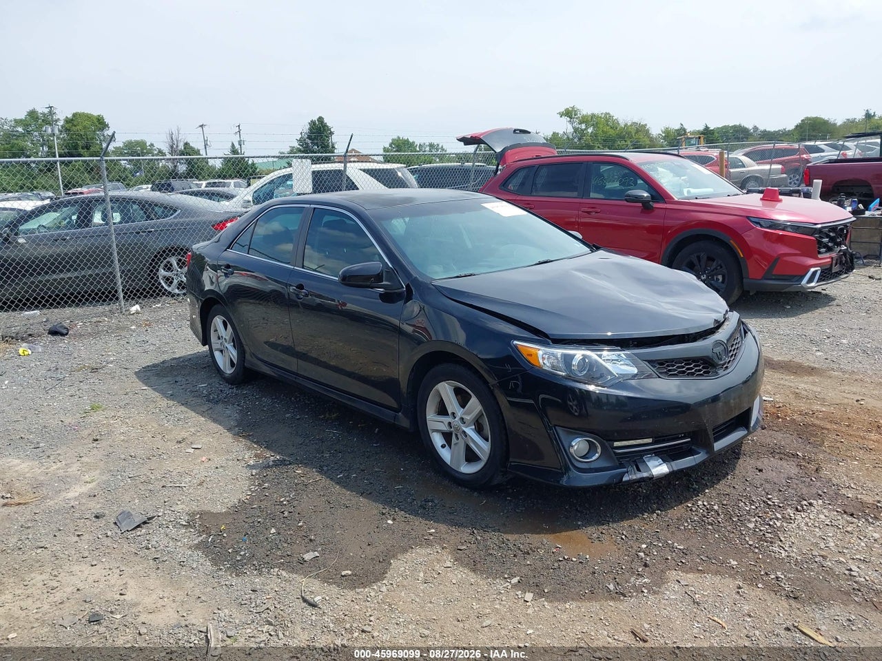 2013 TOYOTA CAMRY SE