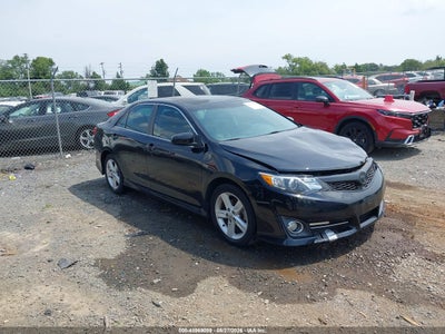 2013 TOYOTA CAMRY SE