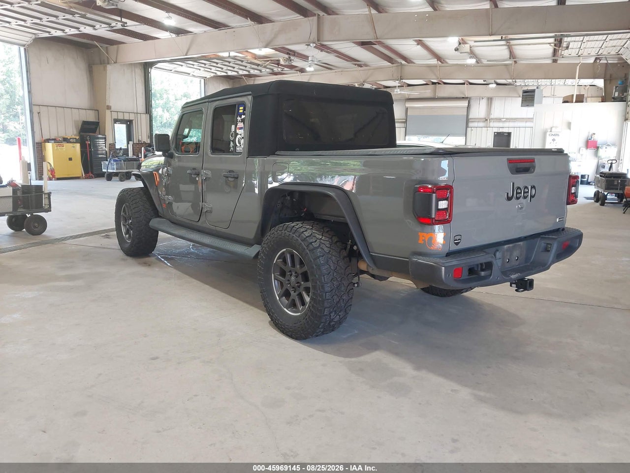2021 JEEP GLADIATOR OVERLAND 4X4 · 3/11