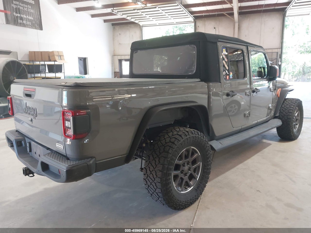 2021 JEEP GLADIATOR OVERLAND 4X4 · 4/11