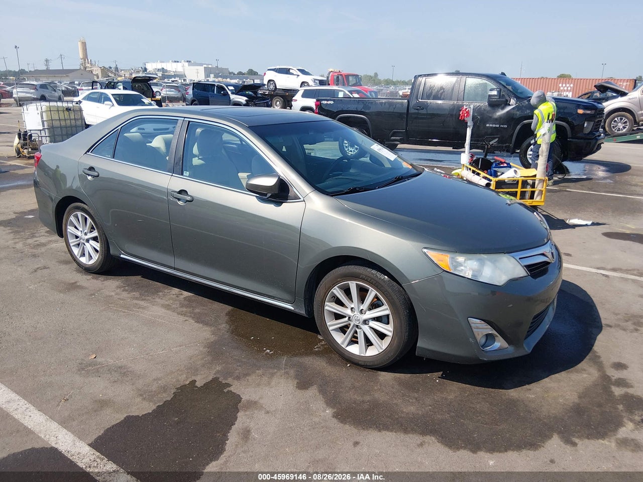 4T4BF1FK4ER****** · 2014 TOYOTA CAMRY XLE