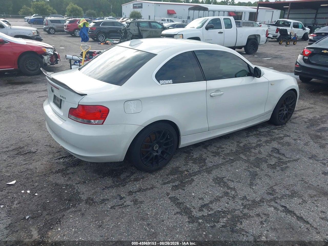 2011 BMW 128I · 4/11